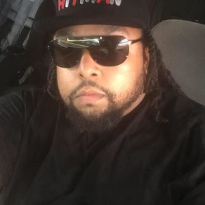 Meet your Posher, Thomas